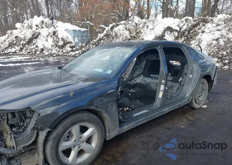 2025 Acura Tlx A-Spec Package z USA, uszkodzony, nr VIN 19UUB6F56SA000813